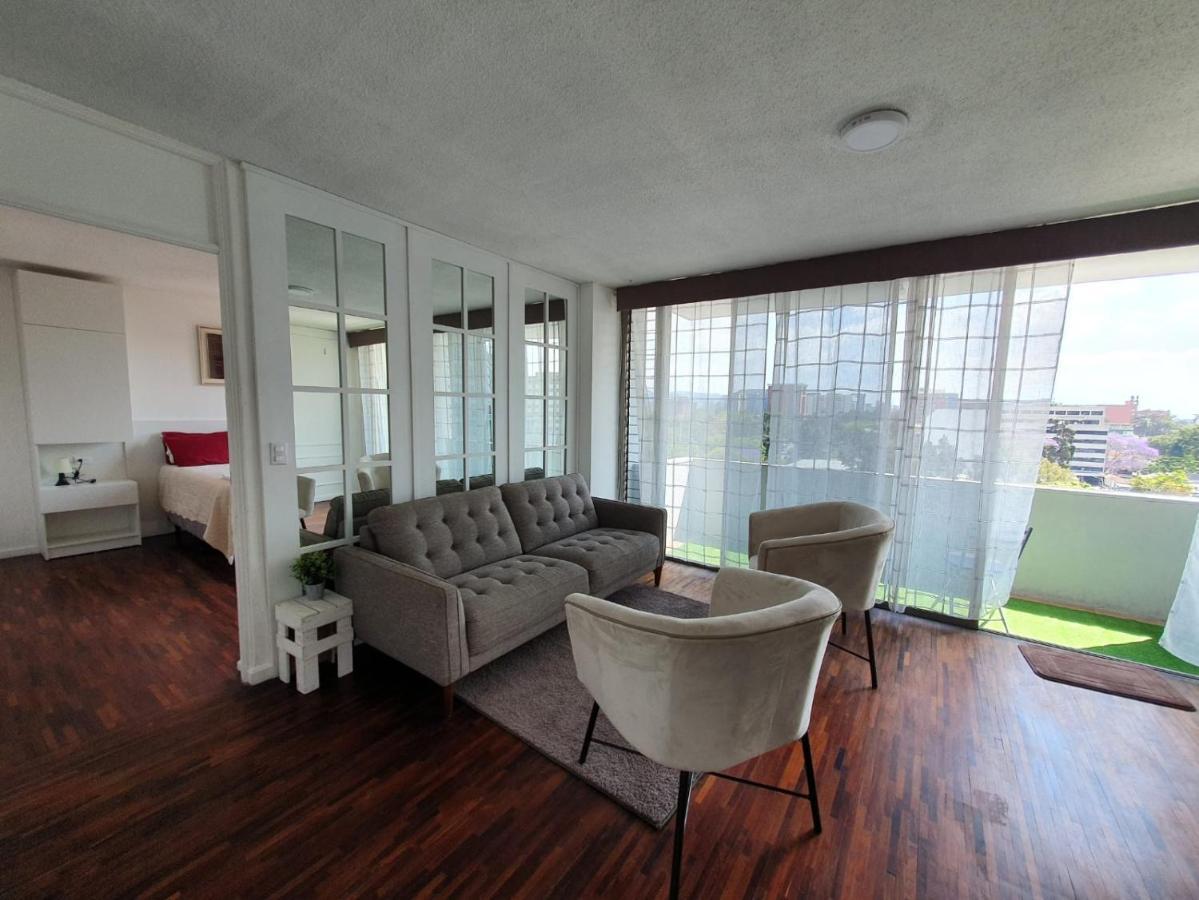 Apartamento Avenida Reforma Ciudad De Guatemala Exterior foto